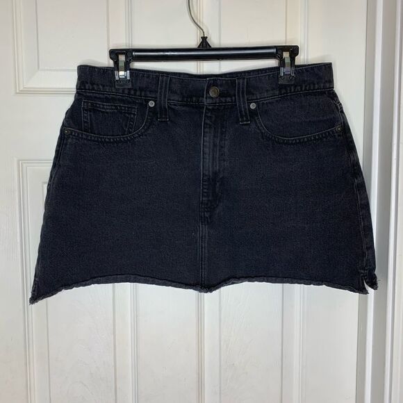 Madewell Raw Hem Jean Skirt - Picture 1 of 6